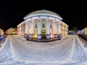 Tartu Ülikooli peahoone jõuluehteis
